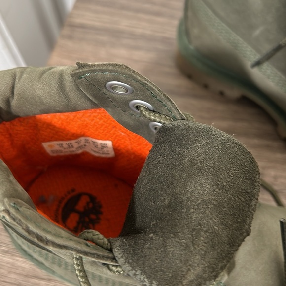 TIMBERLAND KIDS MILIT GREEN BOOTS IN SIZE 10 - Picture 7 of 9